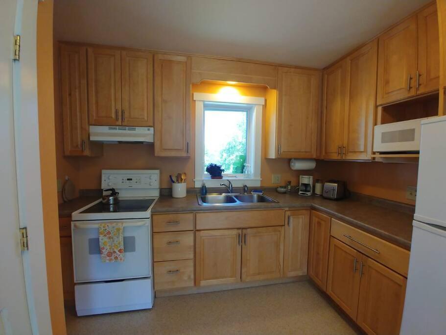 Spacious Country Retreat Close To Town And Nature, Sylvana Farm Vt Montpelier Exterior foto